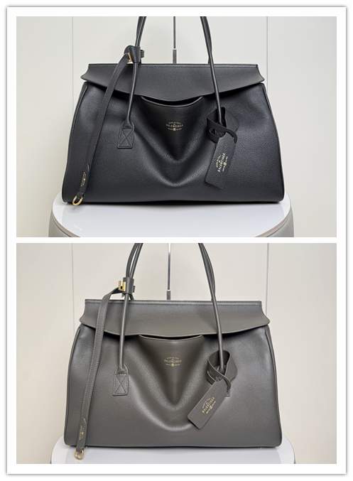Picture of Balenciaga Handbags _SKUfw221246797fw